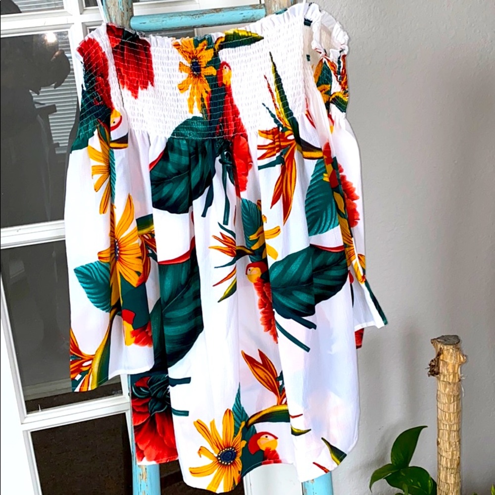 Tropical print off the shoulders Mini